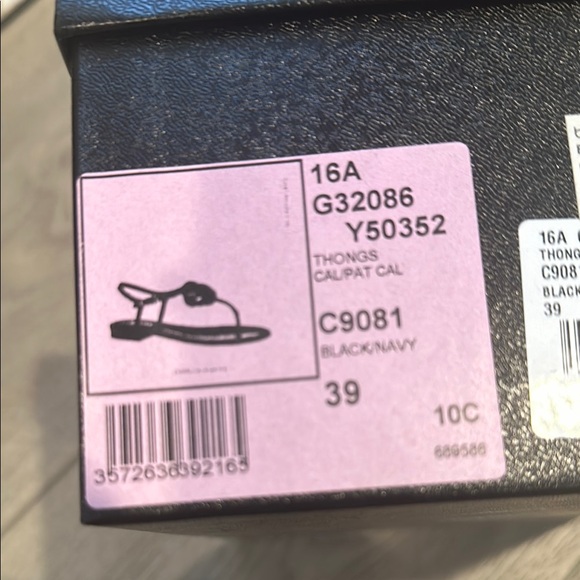 Chanel Black Sandals for Women - Picture 10 of 11